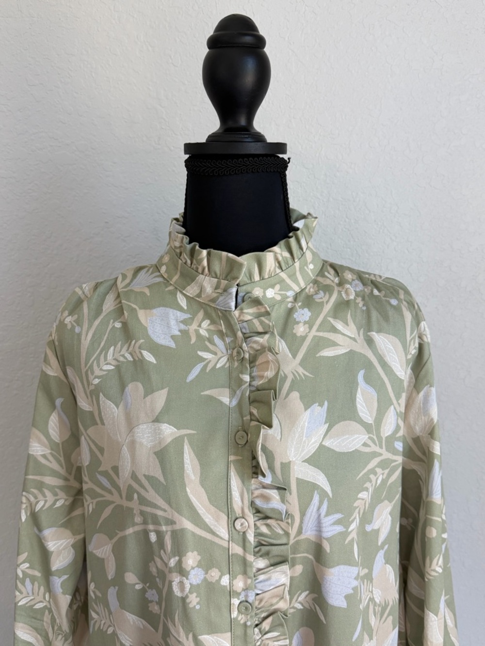NWOT Tuckernuck Sage Arbre Tate Dress with Ruffled Neck & Pleated Skirt, XL - Picture 3 of 14